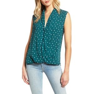 Chelsea28 TWIST FRONT TOP 🌸IN STORES🌸